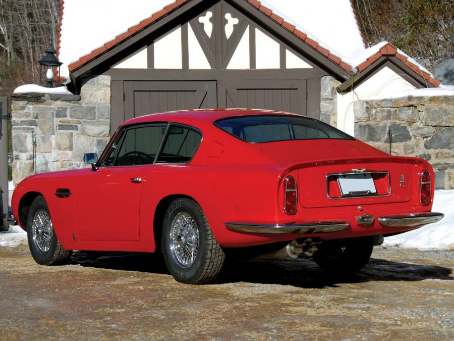  Aston Martin DB6 1965 года  (фото 19 из 27)